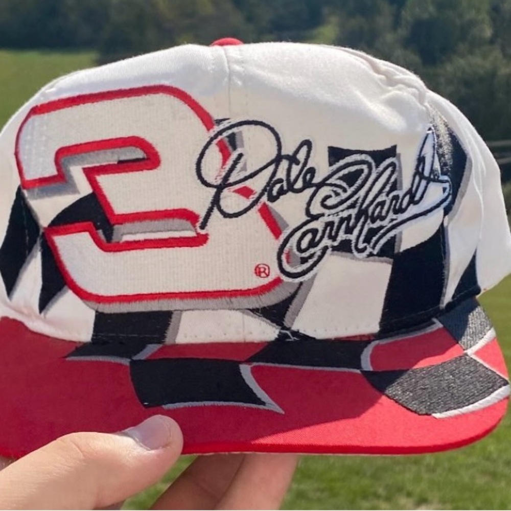 Vintage NASCAR Dale Earnhardt SnapBack hat